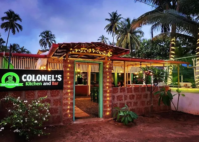 Colonel\'S Beachside Resort