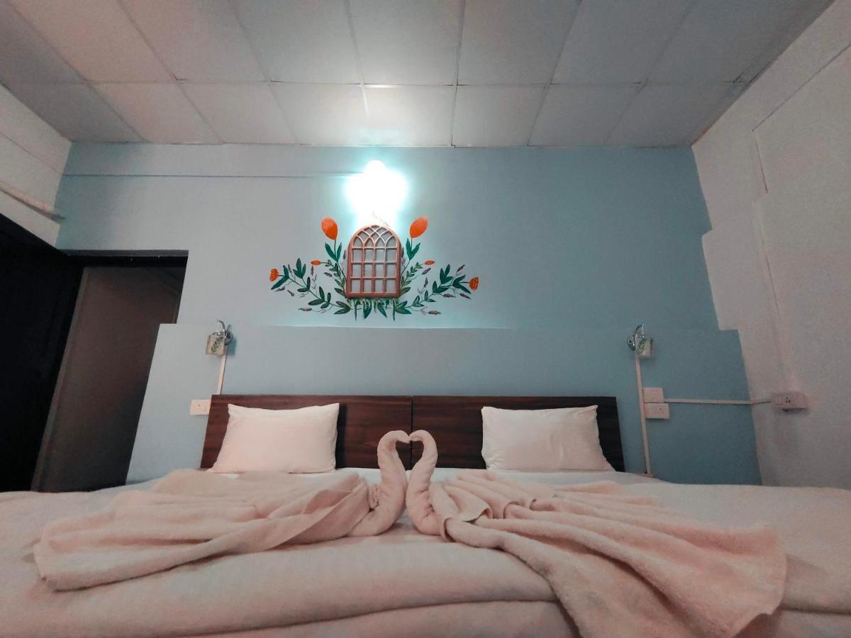 Colonel's Beachside * Anjuna